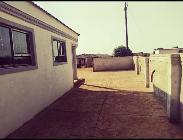4 BEDROOM HOUSE FOR SALE IN ELIM